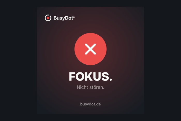 Shared BusyDot status card showing FOCUS. and the note &ldquo;Do not disturb.&rdquo;